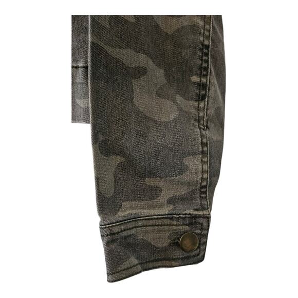 Copper Key Womens Medium Green Camo Semi Cropped Jacket Flap Pockets Button Down - Picture 3 of 8